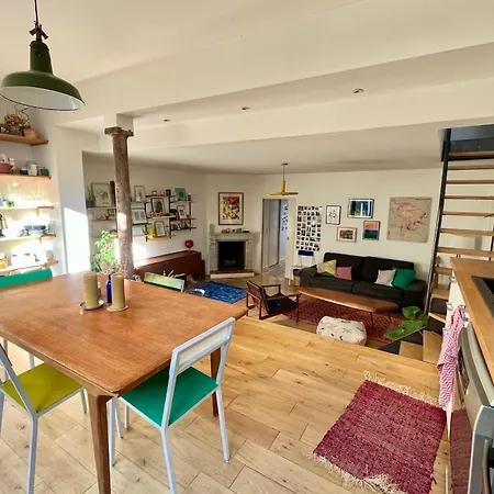 Manon Cormier Furnished Housee